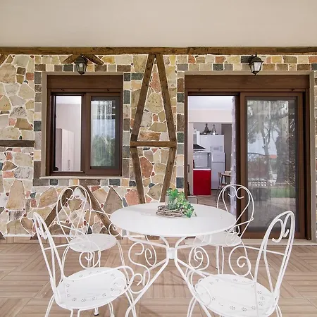 Simon Prive 보우르보우로우