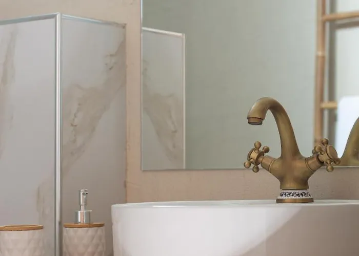 Simon Prive 4* 沃尔沃罗