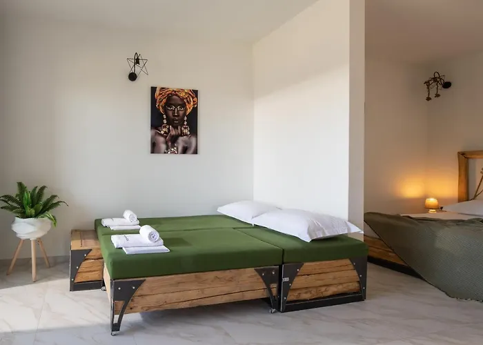 Simon Prive 4* 沃尔沃罗