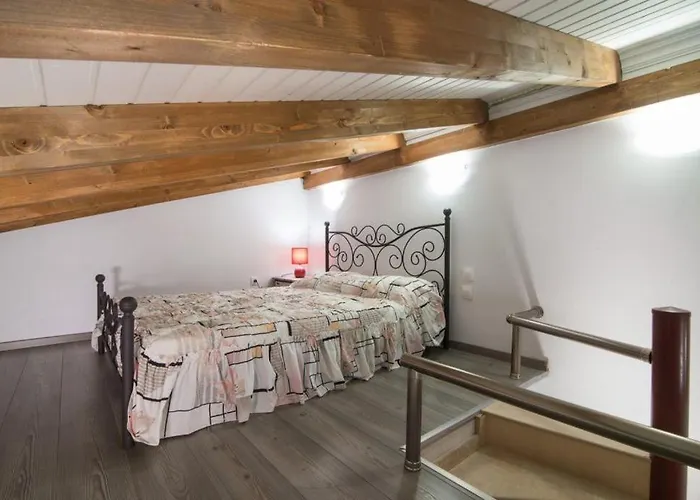 Simon Prive 沃尔沃罗