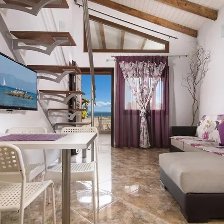 Simon Prive Lejlighedshotel Vourvourou